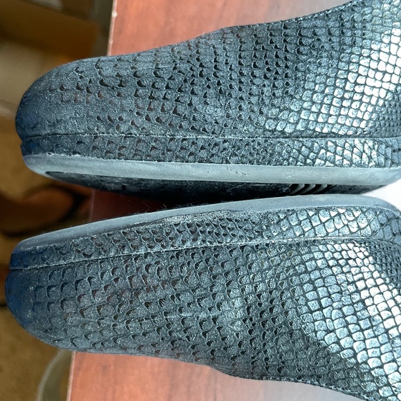 Black snake Naturalizer heels 9W - Picture 8 of 12